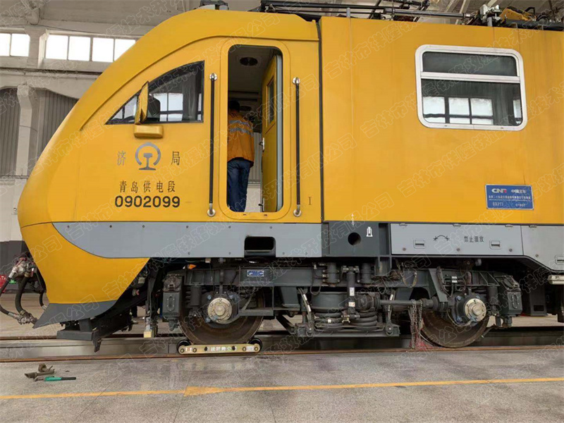 接触网作业车，抬轮器