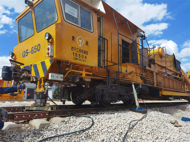 大型养路机械，液压救援起复