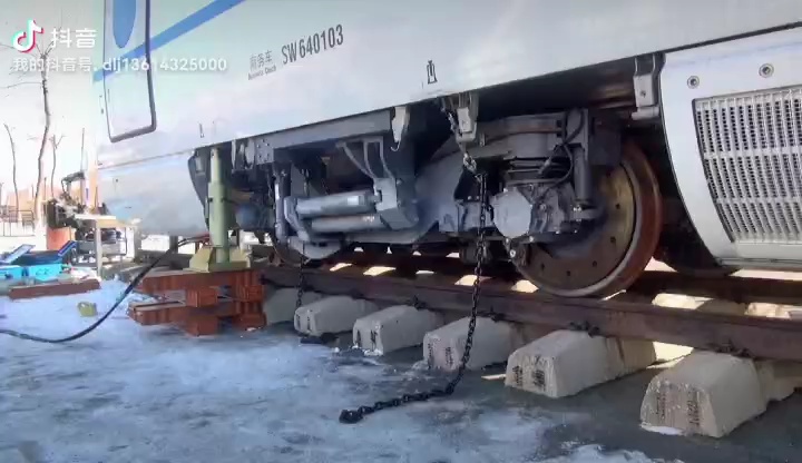 动车组直顶起复