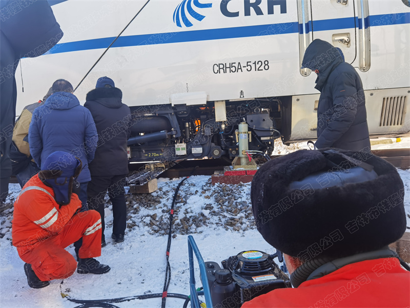 动车，液压救援起复 (9).jpg